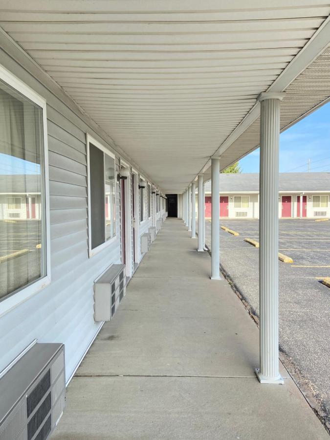 Budget Inn Greenville Exterior photo